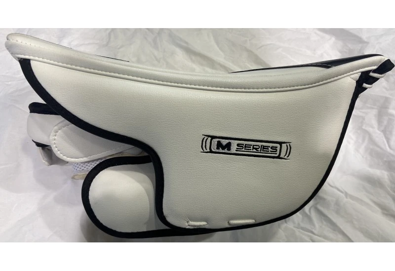 Gardien Bouclier Brian's SERIE M JUNIOR 4 Gardien Bouclier Brian's SERIE M JUNIOR – Image 2